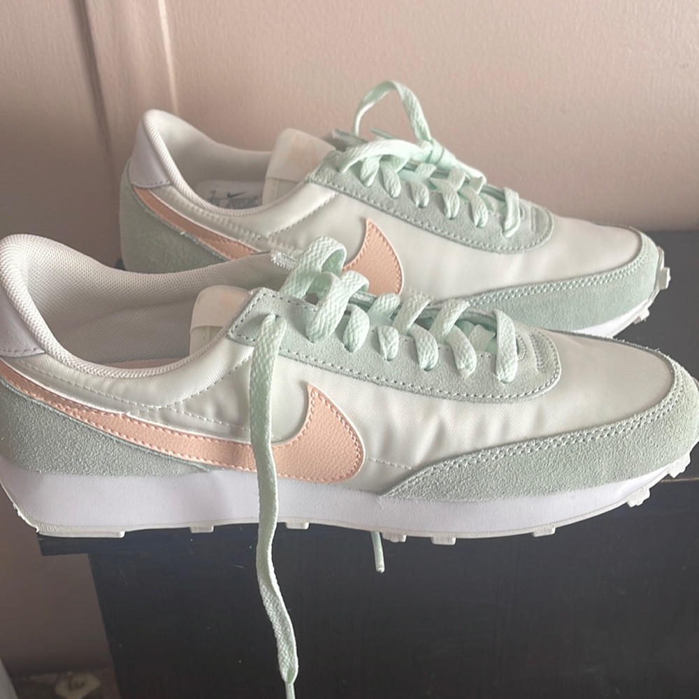 Nike shoes